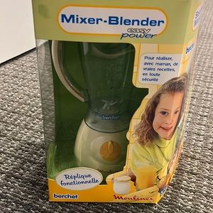 Berchet mixer blender. Ages 3+